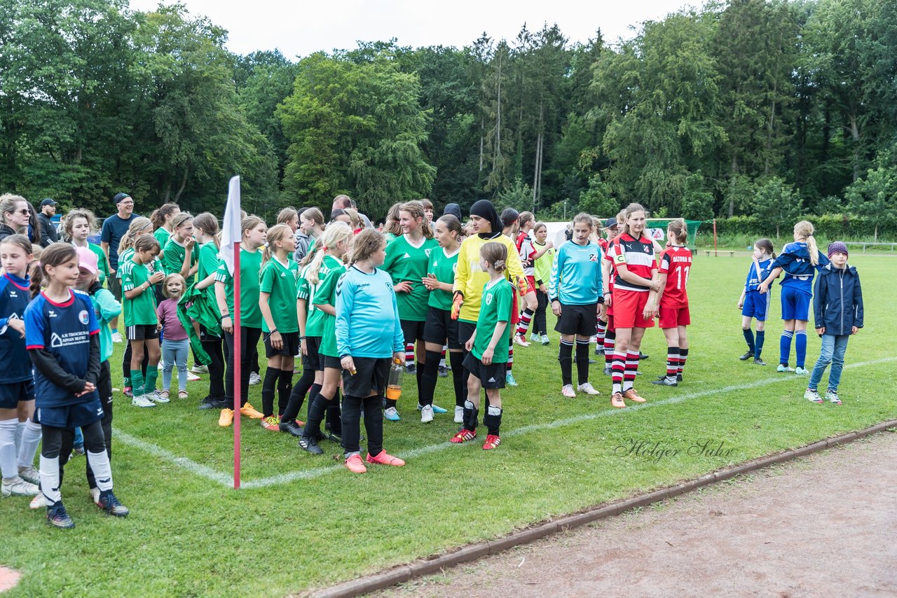 Bild 75 - Loewinnen Cup